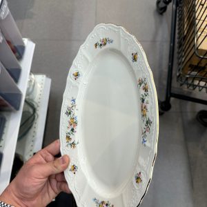 90b66849-1e99-44a4-9034-6108fc15d1b3