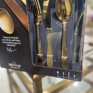 04b27d09-810e-4bff-94d4-04f74ace1f38