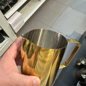 0e5dc750-2d0a-4774-9f1a-3c4476b23c1e