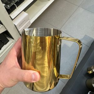 f15e1071-150f-47bf-933f-fabef7435a70