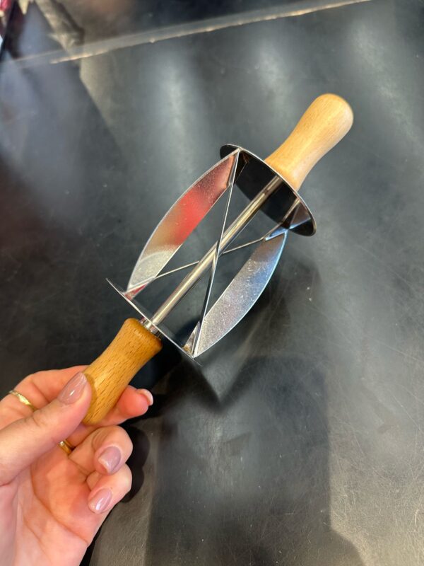 a63b8469-aa3c-4ec8-9b1b-868940d7ded5