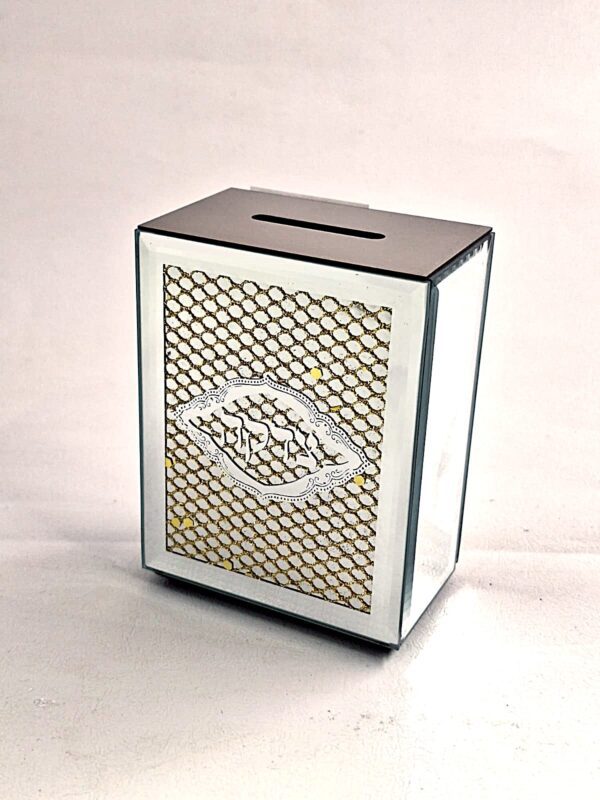 251c7a4d-0482-4929-9040-8a4a2210e475