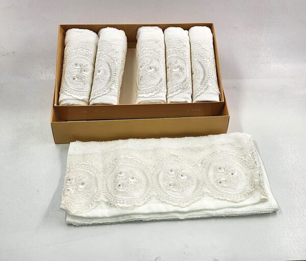 7685bb19-fad6-462e-9644-f55791c3acdf