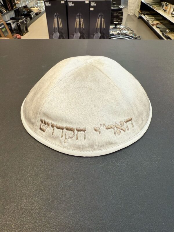 c6367174-0fb9-4080-b6c7-15e45fcb32a4